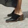 Nemonic Black Bordado Beige Mule